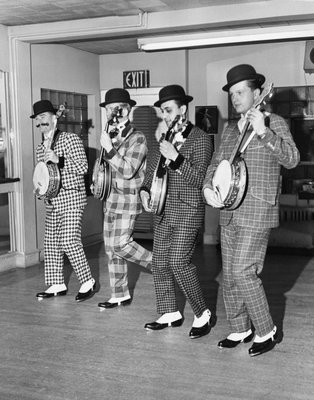 Ferko banjos rehearsing