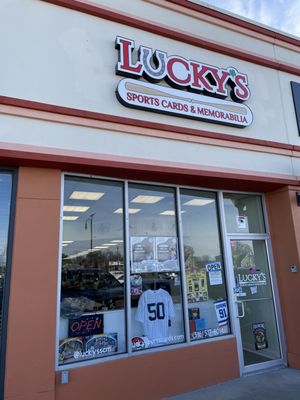 Lucky’s Sports Cards & Memorabilia