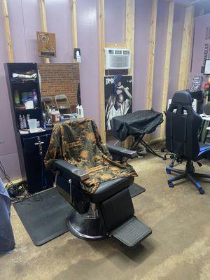 Barberhouse Entertainment Barbershop and Studio