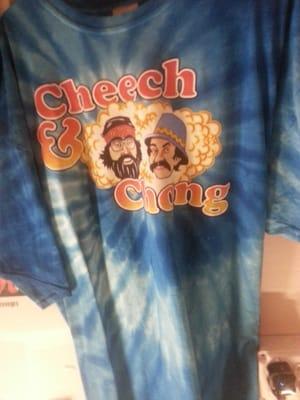 Come by smokeys incense and gifts for your cheech and chong t-shirts .