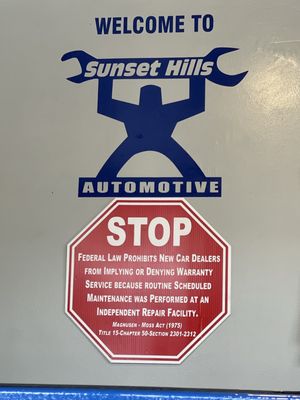 Logo of the automotive shop