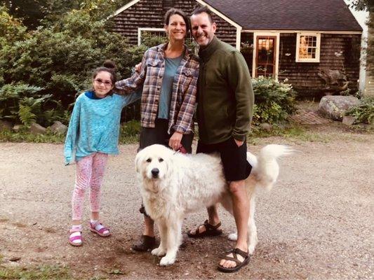 Wonderful family that provides a wonderful, interactive stay... and look at that beautiful dog! Shasta.