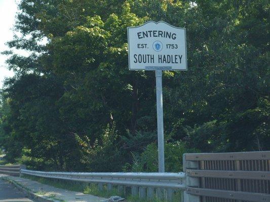 Entering South Hadley at the Holyoke line.