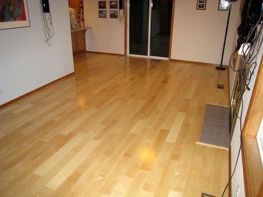 hardwood floor installer