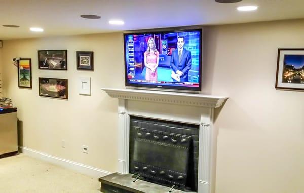 46" Samsung LED TV installed with (5) Boston Acoustic HSi460 in-ceiling speakers installed above.