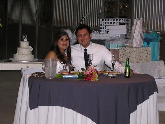 The Happy couple enjoying their Sweetheart table