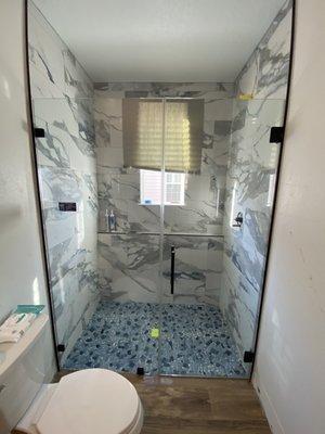 180 in-line custom shower glass doors