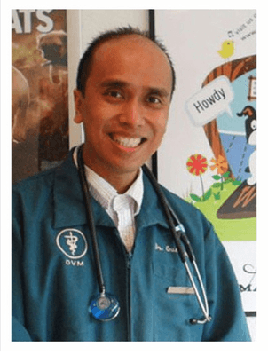 Highly regarded Toledo veterinarian, Dr. Cuesta