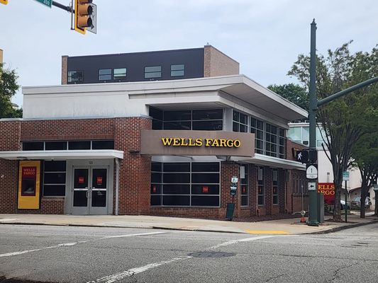 Wells Fargo Advisors