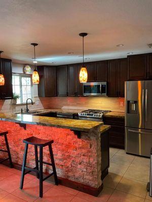 Transform your kitchen with Kellner Construction's modern kitchen remodels in Palm Desert.