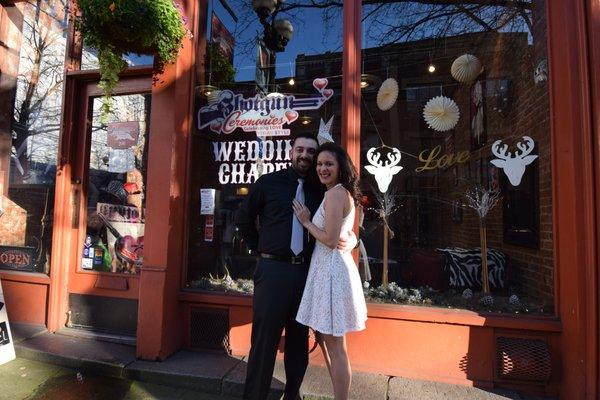 Cute Wedding Chapel located in the heart of Seattle! #shotgunweddingchapel #Seattlewedding