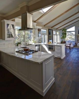 A kitchen designed by Santa Cruz Kitchen & Bath