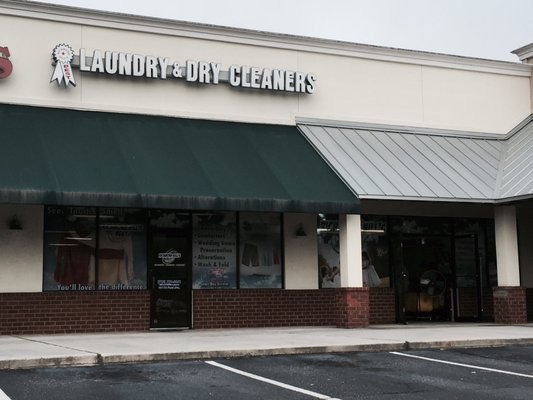 Richmond Hills Best Laundry & Dry Cleaners