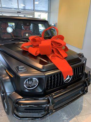 New G63 Matt Black İn Red