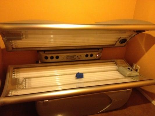 Tan America Santa Barbara 20 Minute Tanning Bed