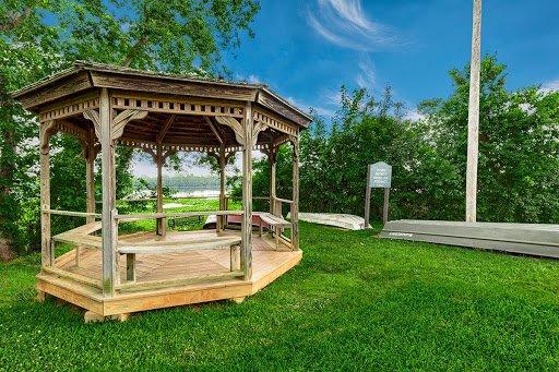 Gazebo and Lake Access