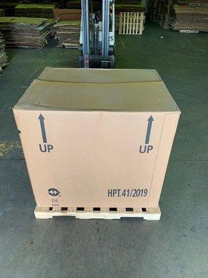 This Used Heavy Duty Triple Wall Gaylord Box also known as a Bulk bin, Skid box, Pallet box, Bin box is a pallet-size box