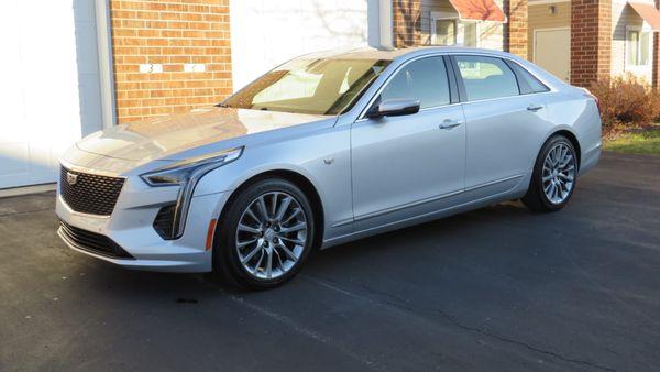 50,000 mile Cadillac CT6 chose Dovetail Detailing for ceramic protection after restoring clarity to the silver metallic finish.