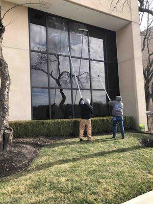 Window Cleaning in Kansas City