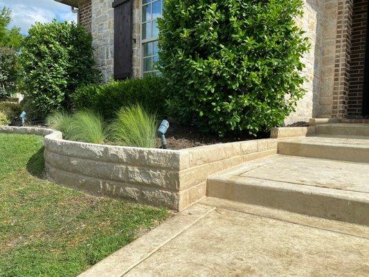 Decorative stone border