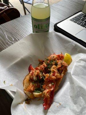 Connecticut Lobster roll