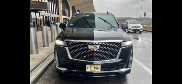 Front Cadillac Escalade