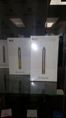 Yocan Evolve Vape Pen, for both liquid & dry herb.