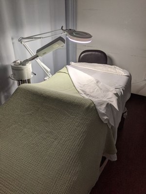 facial and waxing set up