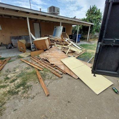 Demolition clean up in san bernardino