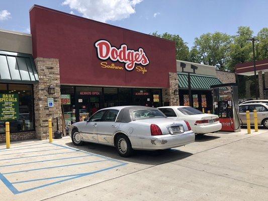 7/17/18. Tuesday afternoon. Exterior. Need a lighter for cigars, and some ice cold beer!!