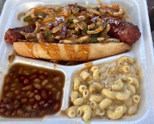 Food truck Friday - Moore's Drunken Dog with baked beans and Mac n Cheese