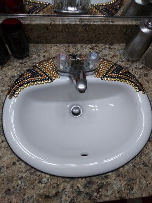 Featherzsh designing a home bathroom sink with black n gold diamonds. "UNIQUENESS"!