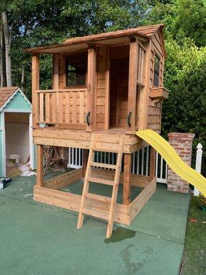 Handy man work in los angeles assembly of tree house