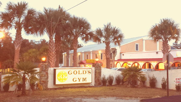 Gold's Gym