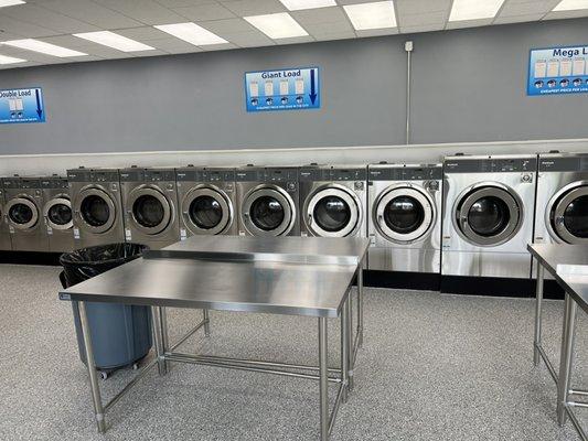 Laundromat Coin laundry