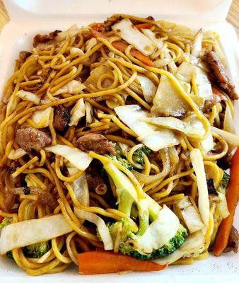 Pork yakisoba