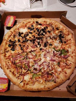 Half green pepper/onion & half olive/mushroom with stuffed crust