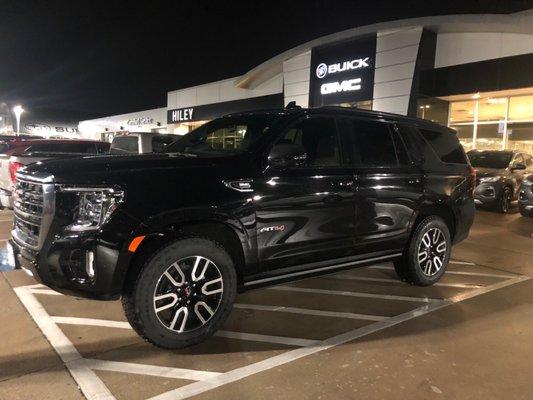 GMC Yukon AT4 from Hiley Buick GMC