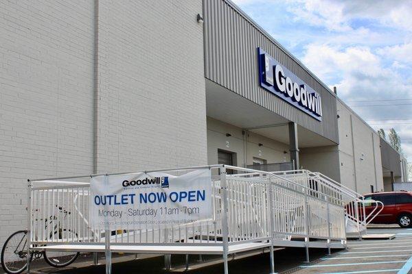 Goodwill Attended Donation Center