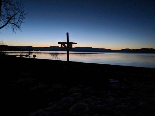 Easter sunrise service at Commons Beach