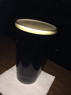 Yea these folks still don't kno how to pour a Guinness