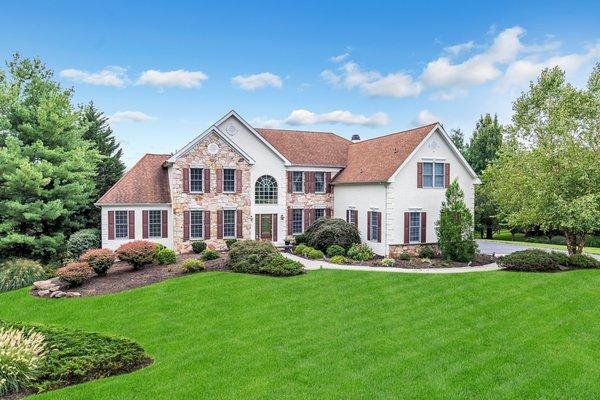 1110 Pebble Spring Dr, Berwyn $1,199,000