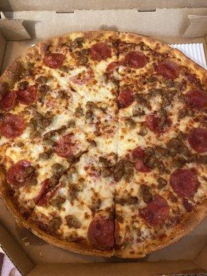 Sausage and pep thin crust