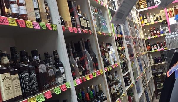 R&S Wine & Liquor