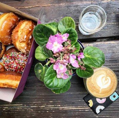 I grab these donuts for photoshoots/social. They're best earlier in the day.