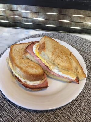 Breakfast panini with ham