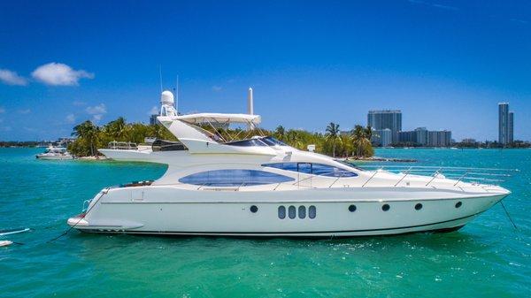 Miami Yacht Rental, Call or Text 305-847-4040
 
 www.MiamiDiamondYachtRentals.com