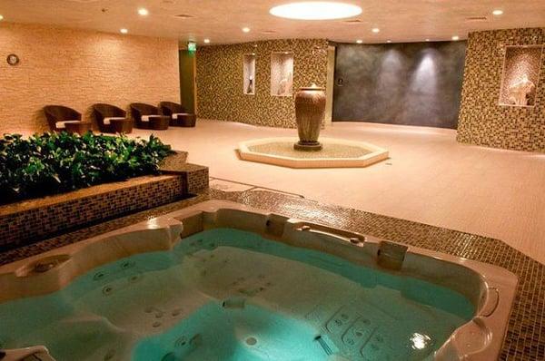 The Water Room!! Hot tub, Sauna, and Gym are some of the amenities included with any service booked at Lashes of Luxury