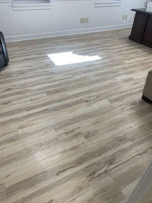 Commercial office deep cleaning