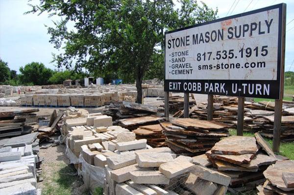 Stone Mason Supply provides slab, stone and boulders to the building and construction community.